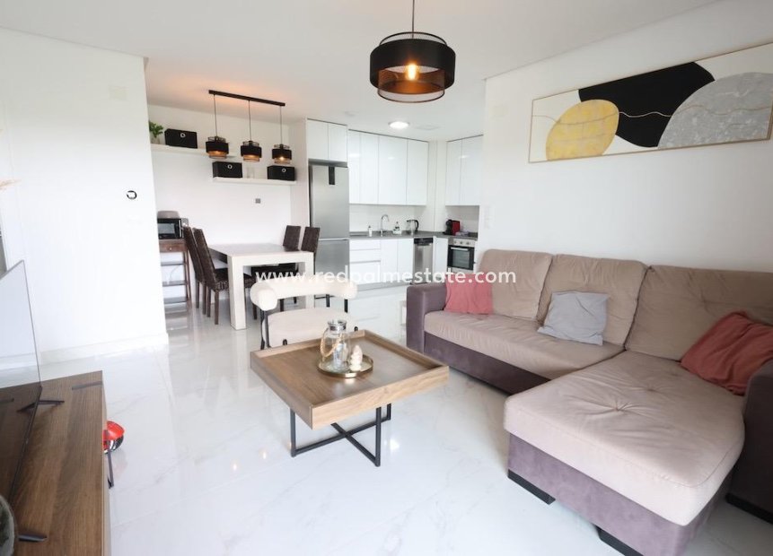 Resale - Apartment -
Orihuela Costa