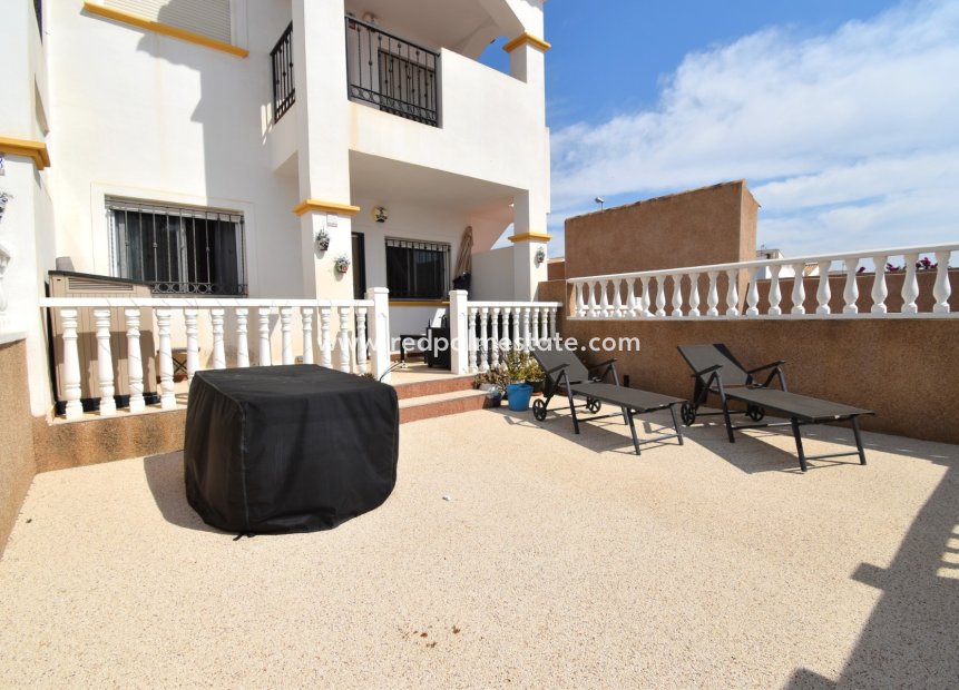 Resale - Apartment -
Orihuela Costa