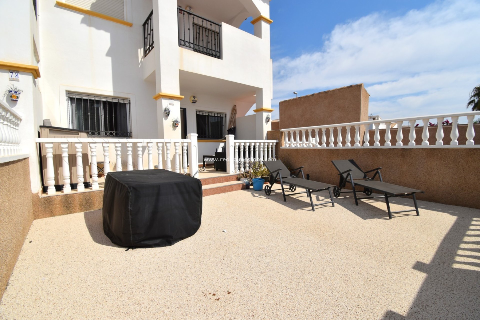 Resale - Apartment -
Orihuela Costa