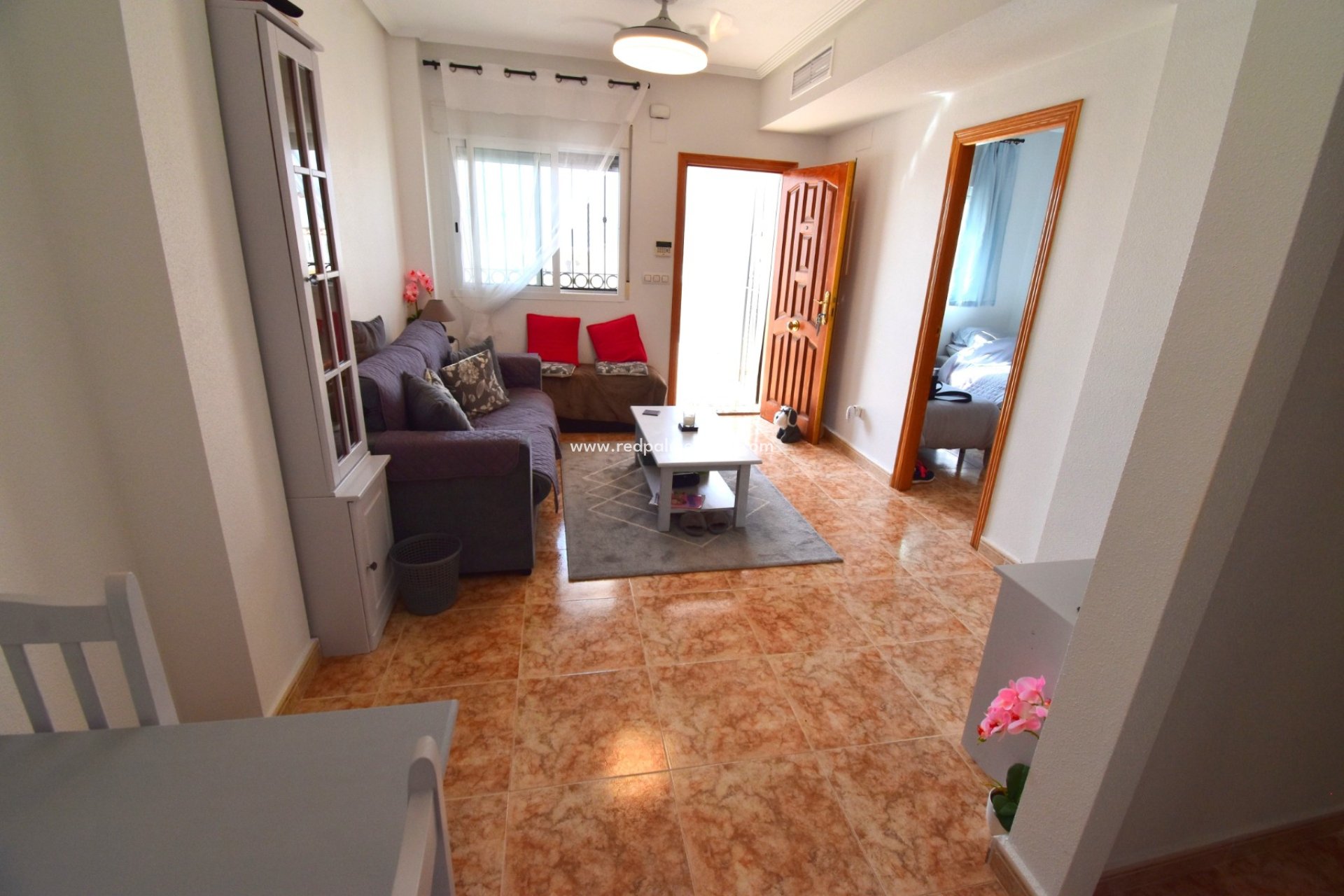 Resale - Apartment -
Orihuela Costa