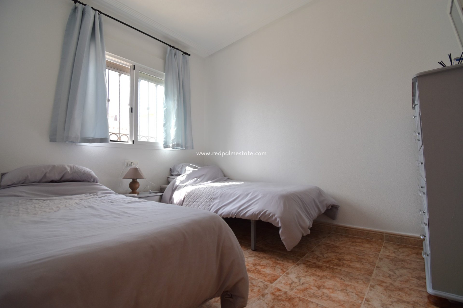 Resale - Apartment -
Orihuela Costa
