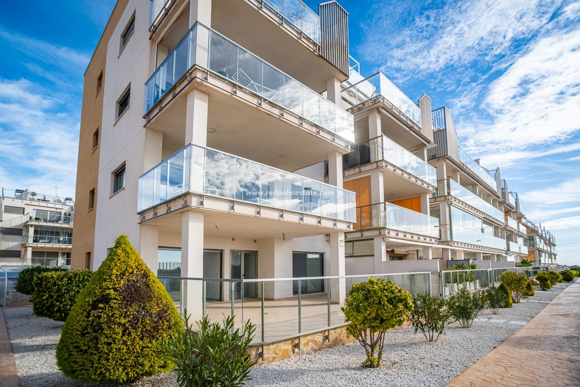 Resale - Apartment -
Orihuela Costa