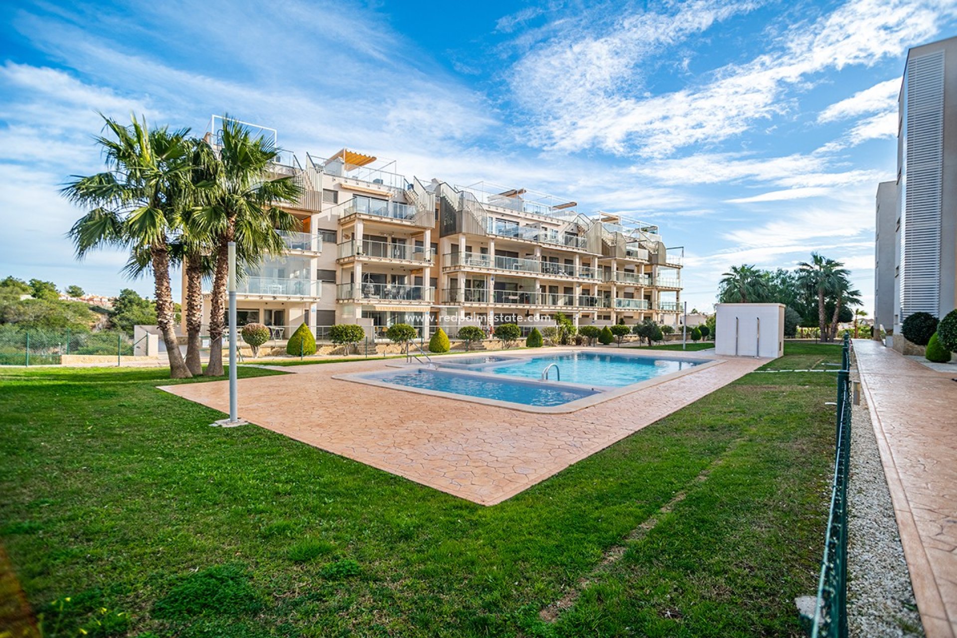 Resale - Apartment -
Orihuela Costa