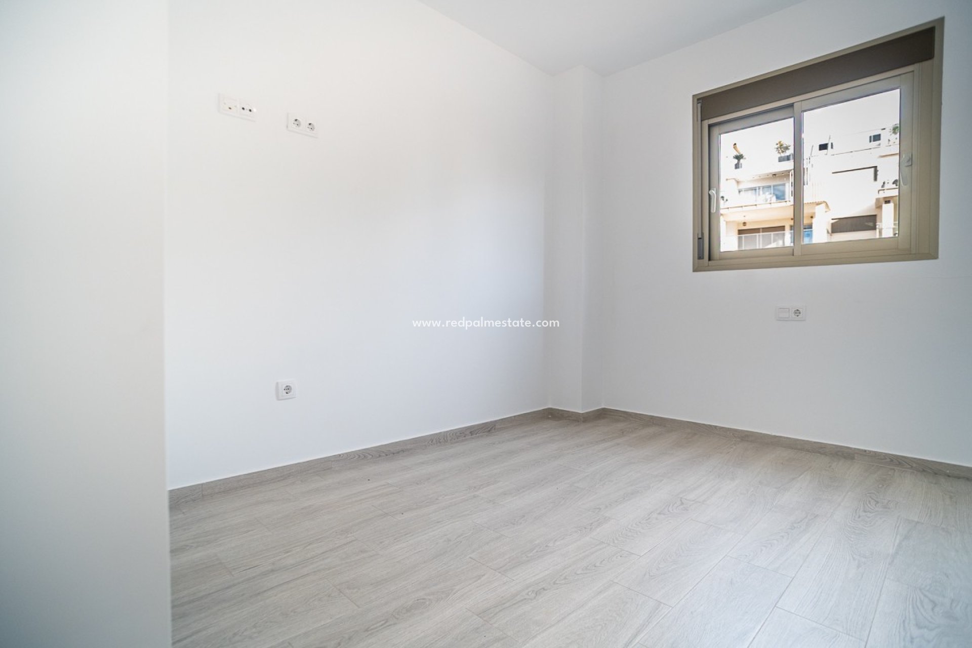 Resale - Apartment -
Orihuela Costa