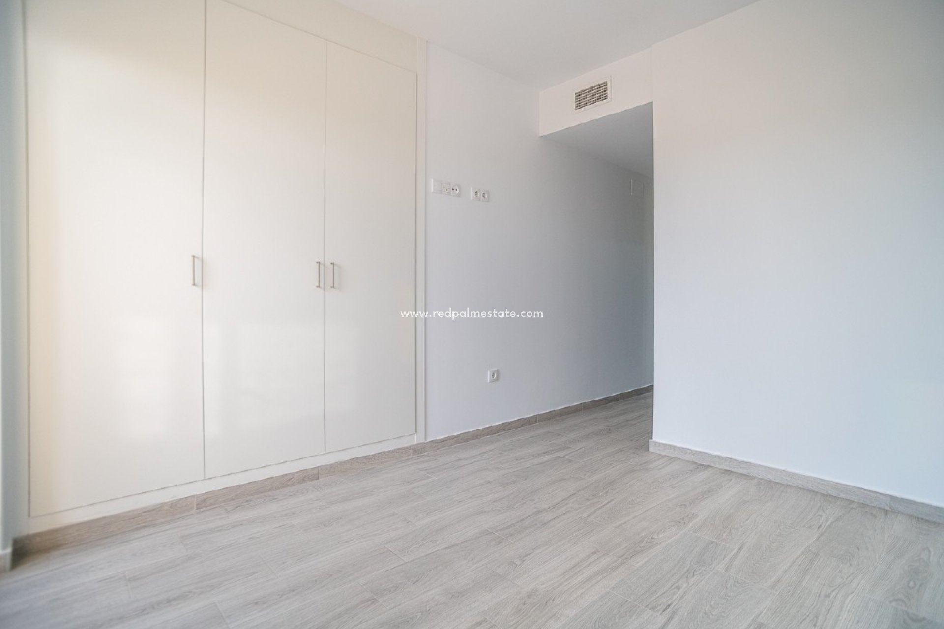 Resale - Apartment -
Orihuela Costa