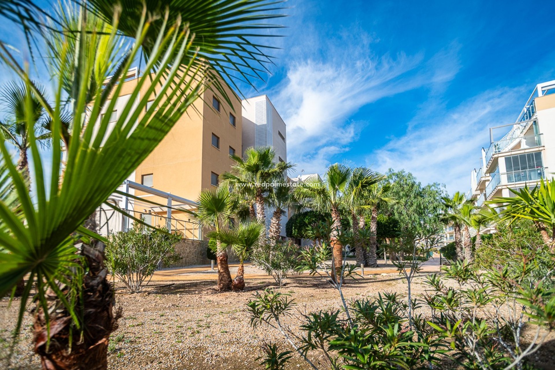 Resale - Apartment -
Orihuela Costa