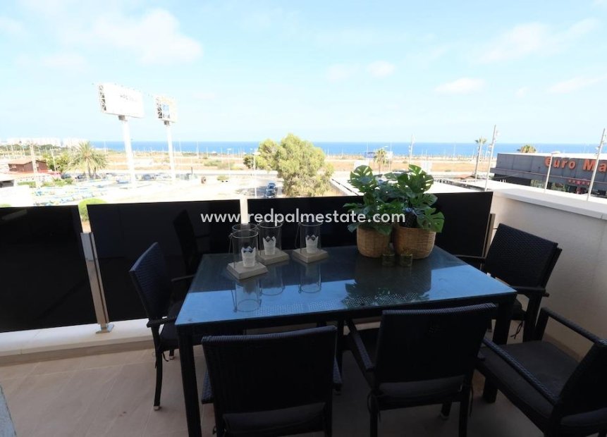 Resale - Apartment -
Orihuela Costa