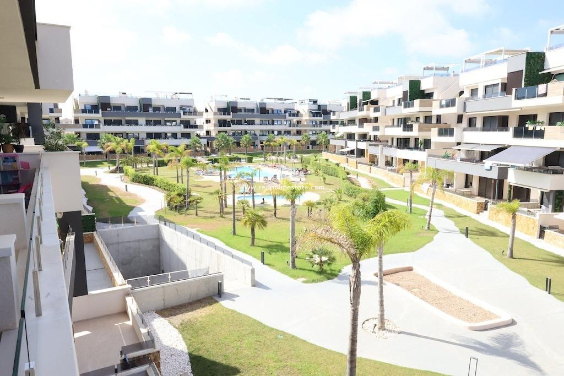Resale - Apartment -
Orihuela Costa