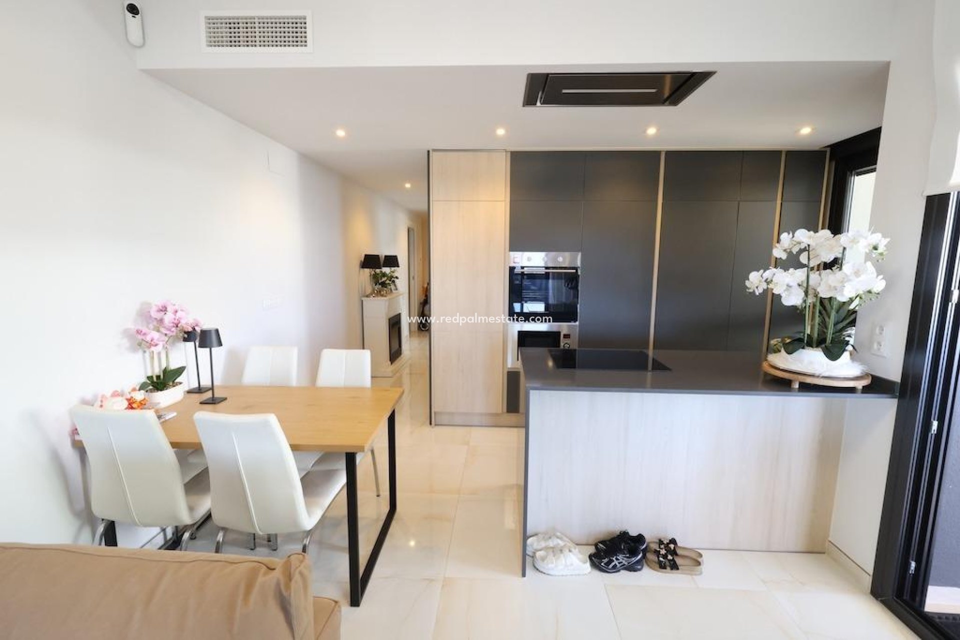 Resale - Apartment -
Orihuela Costa