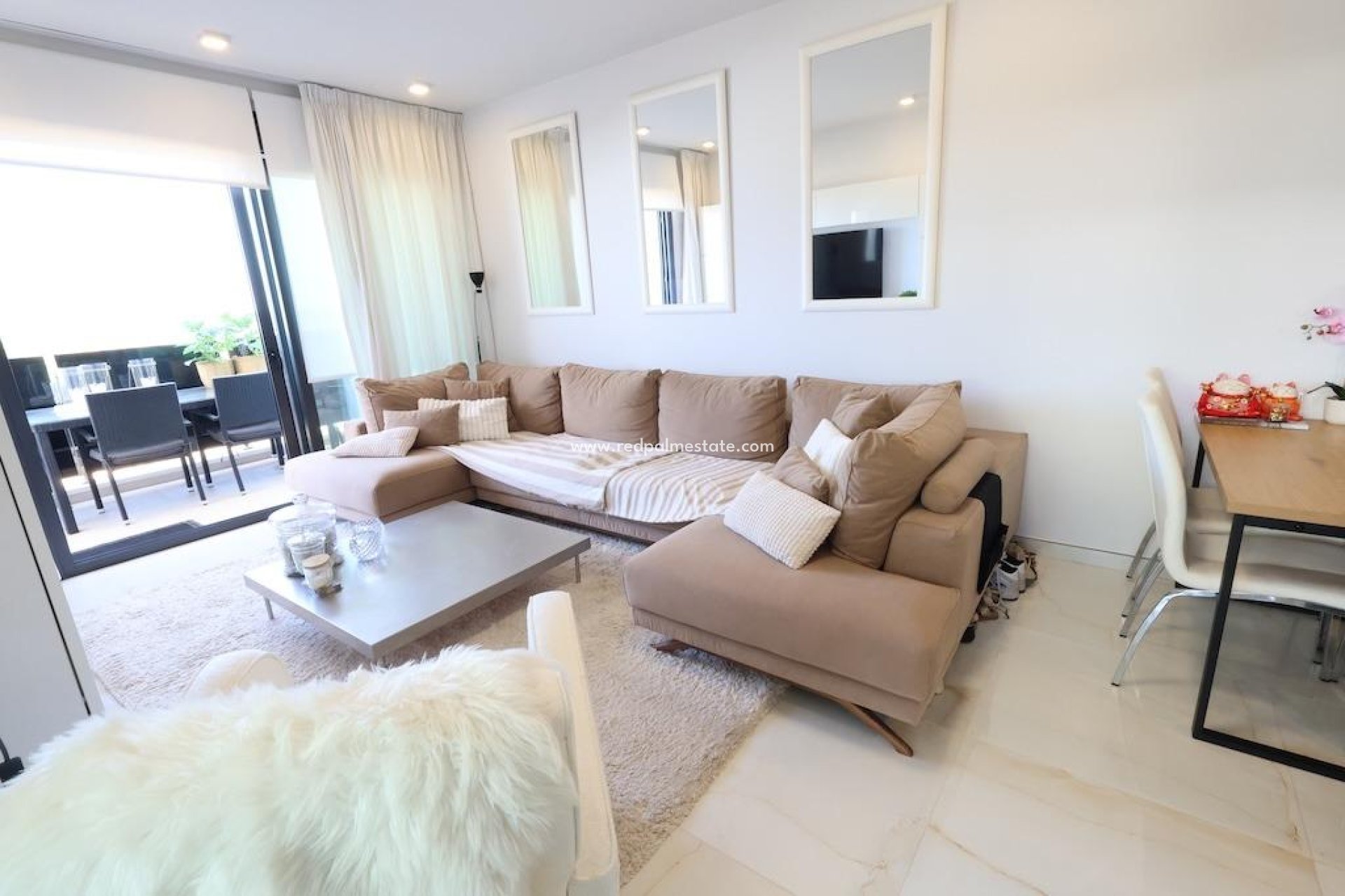 Resale - Apartment -
Orihuela Costa