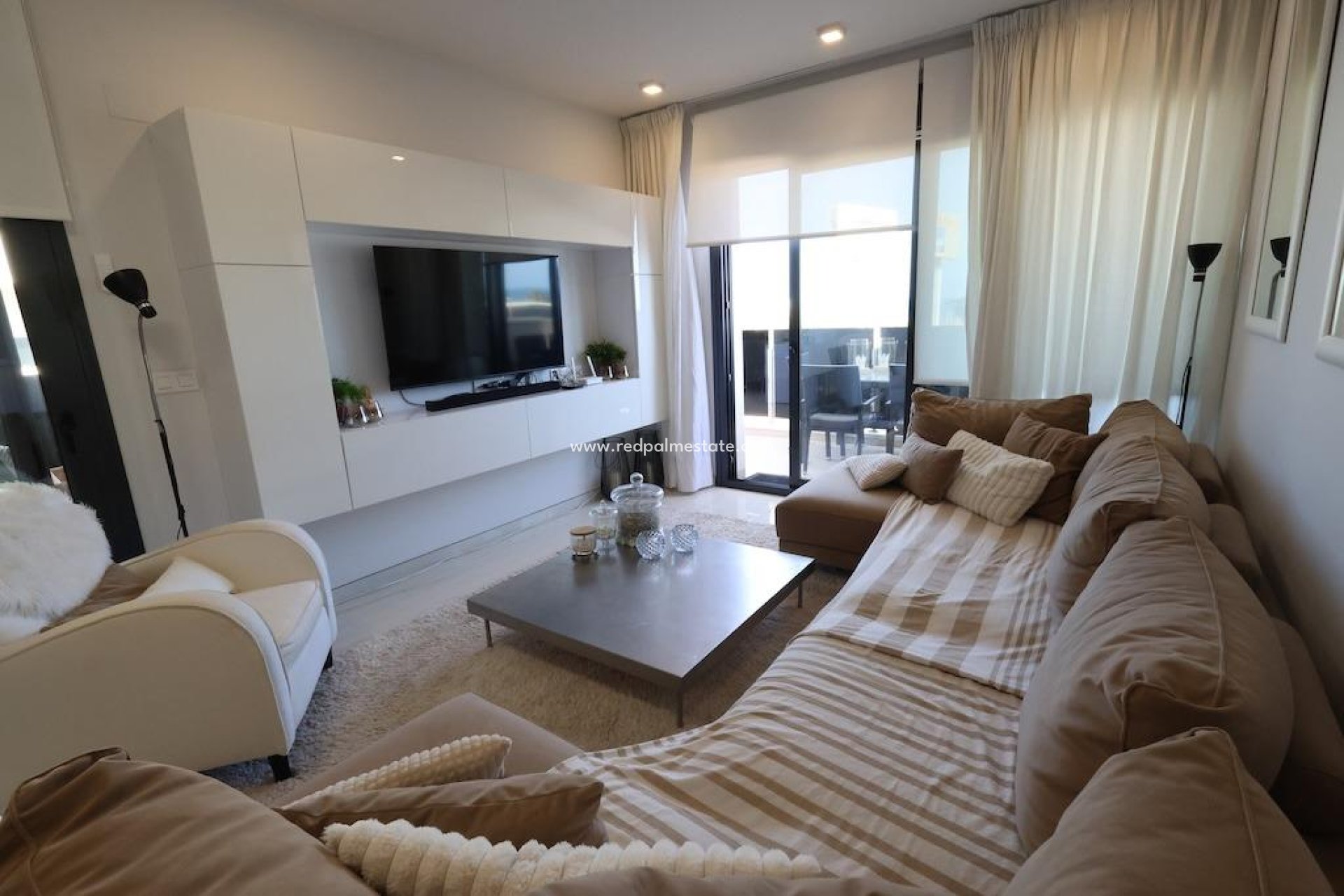 Resale - Apartment -
Orihuela Costa