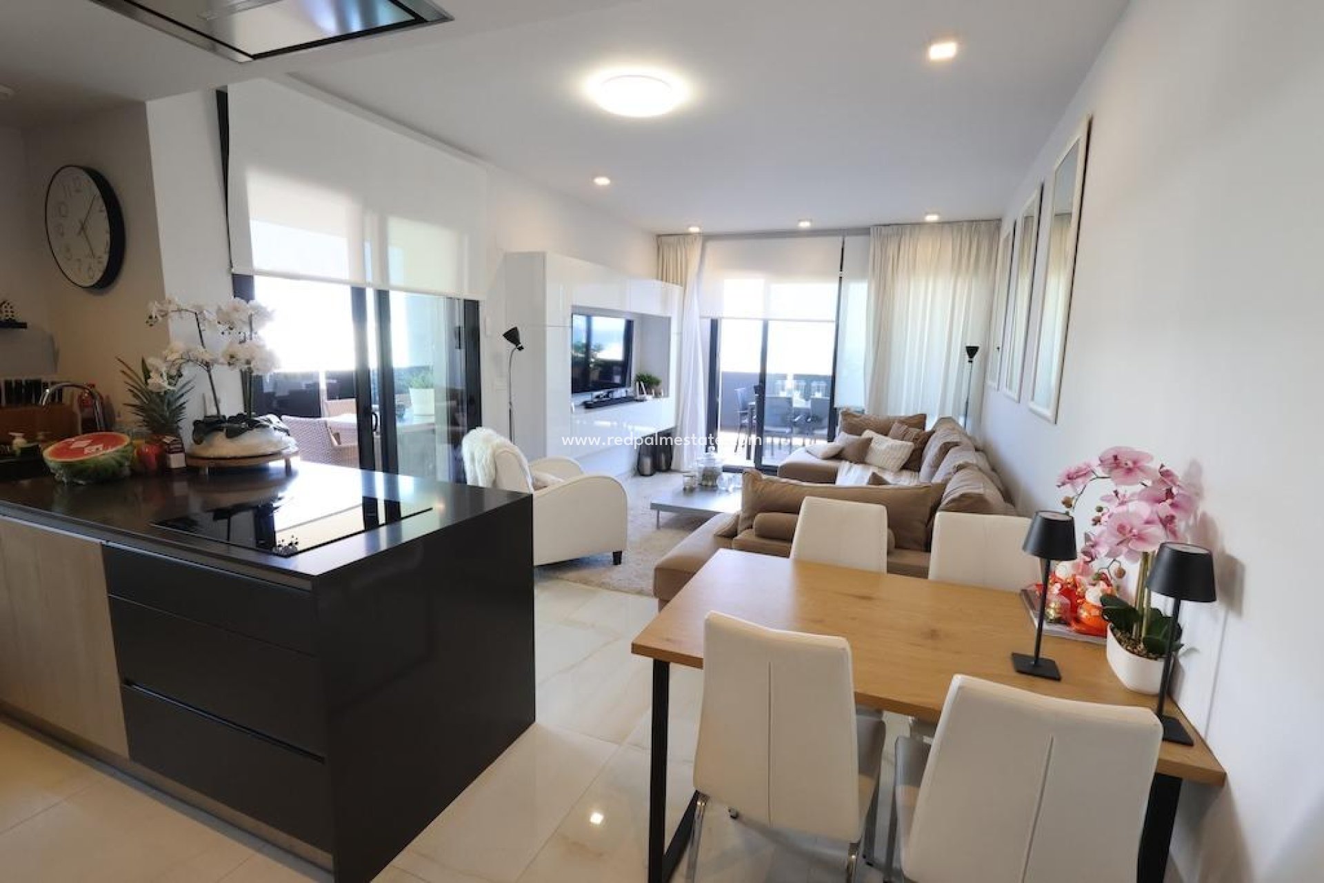 Resale - Apartment -
Orihuela Costa