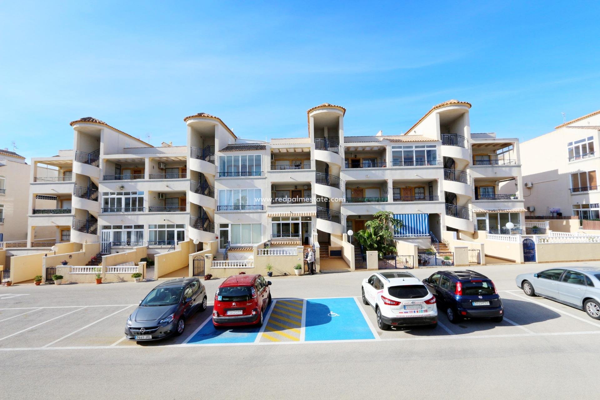 Resale - Apartment -
Orihuela Costa