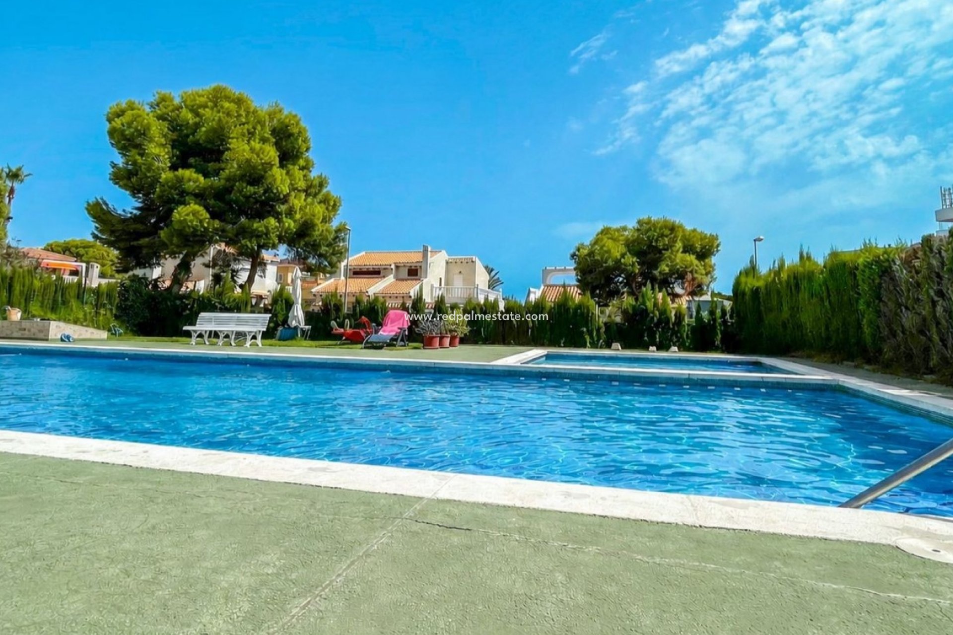 Resale - Apartment -
Orihuela Costa