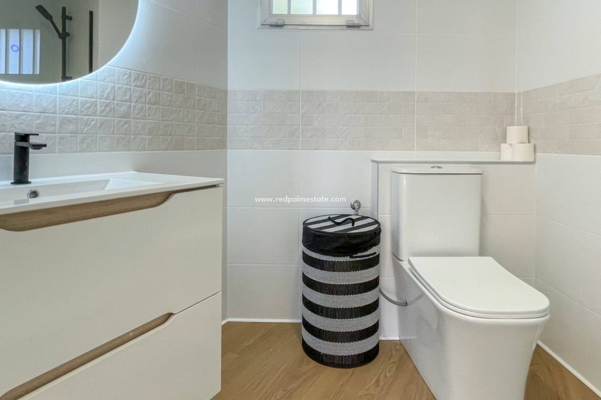Resale - Apartment -
Orihuela Costa