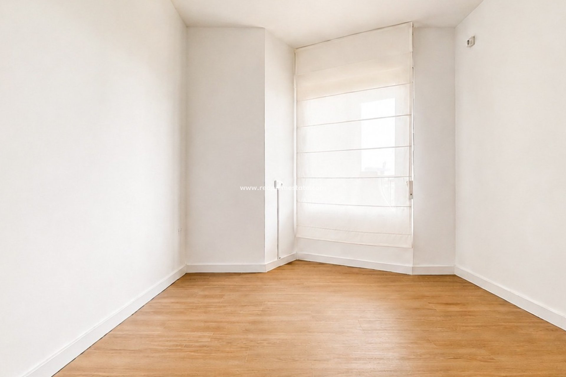 Resale - Apartment -
Orihuela Costa