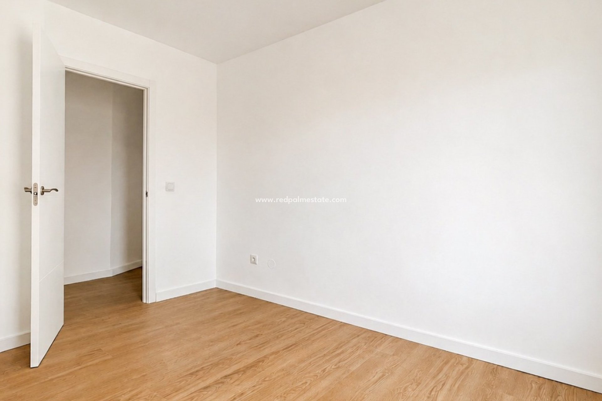 Resale - Apartment -
Orihuela Costa