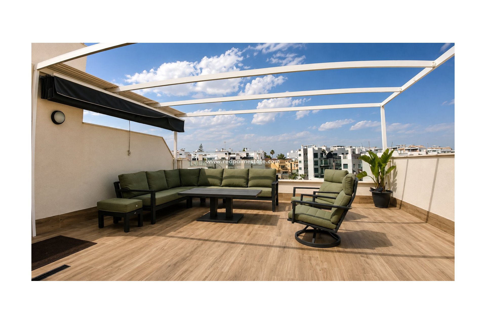 Resale - Apartment -
Orihuela Costa