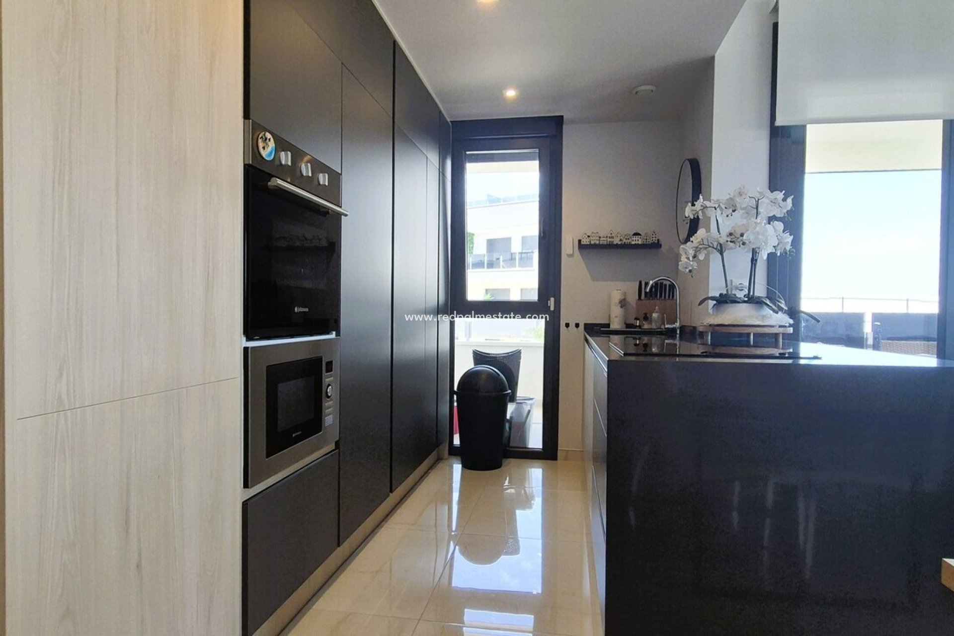 Resale - Apartment -
Orihuela Costa