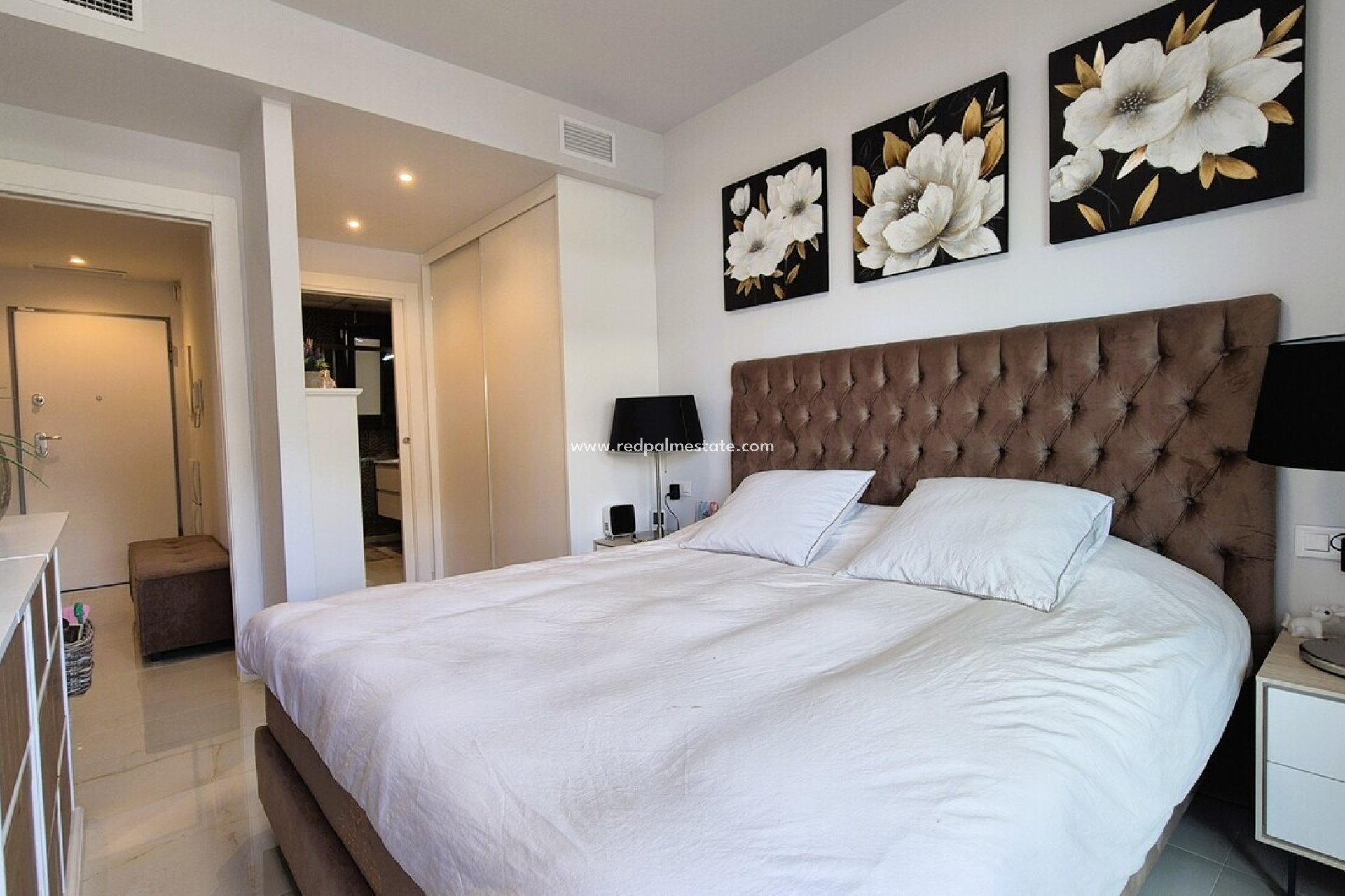Resale - Apartment -
Orihuela Costa