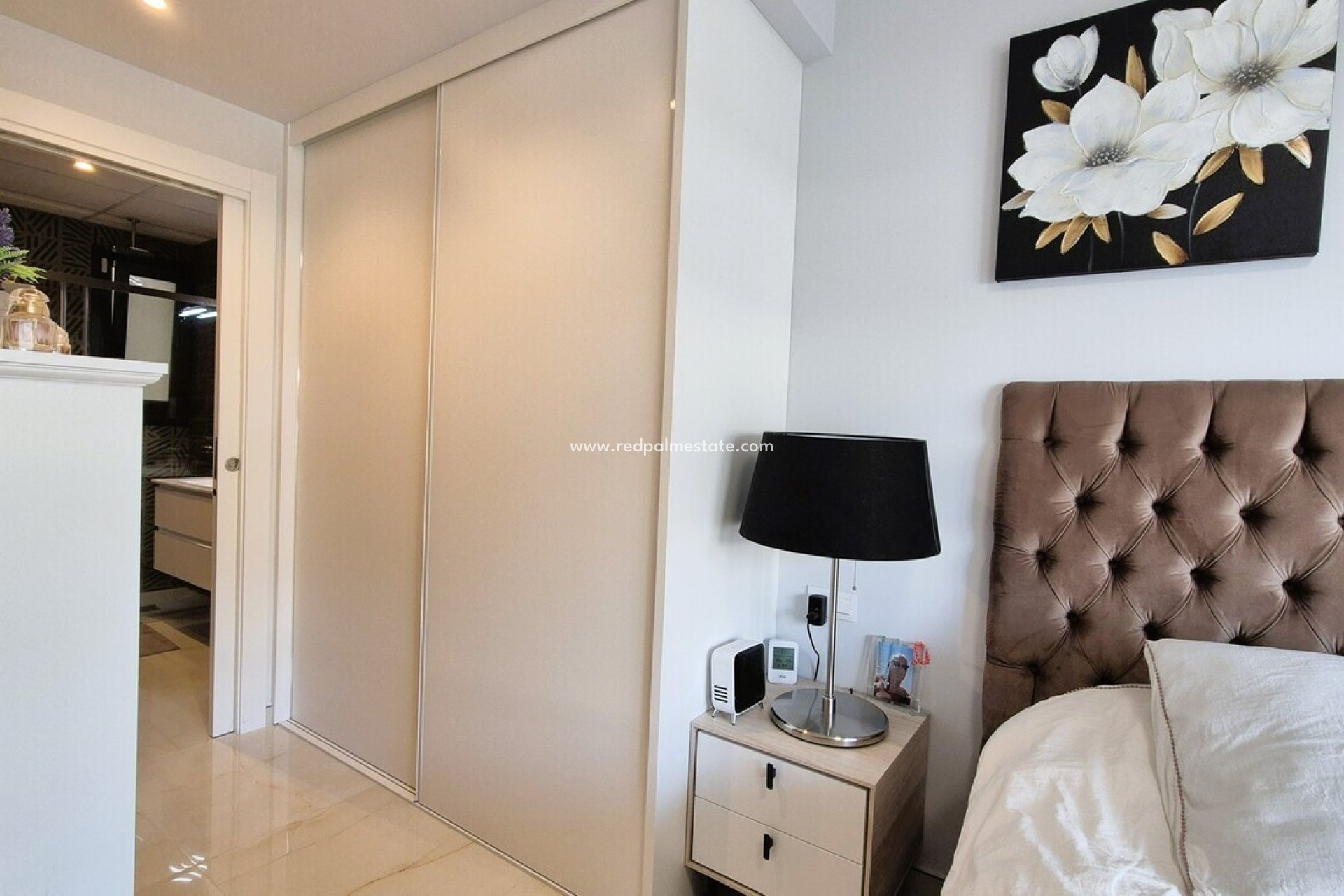 Resale - Apartment -
Orihuela Costa