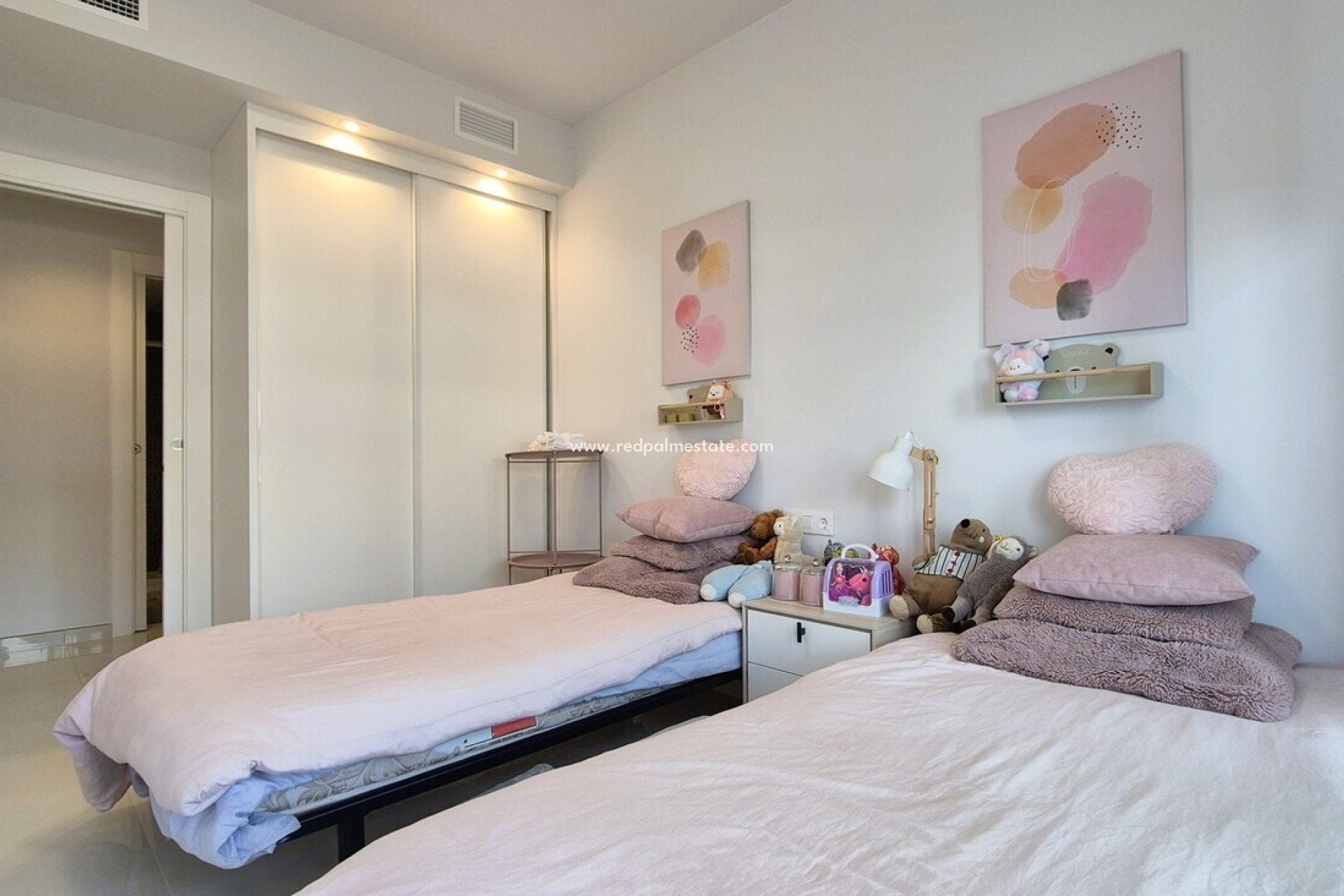 Resale - Apartment -
Orihuela Costa