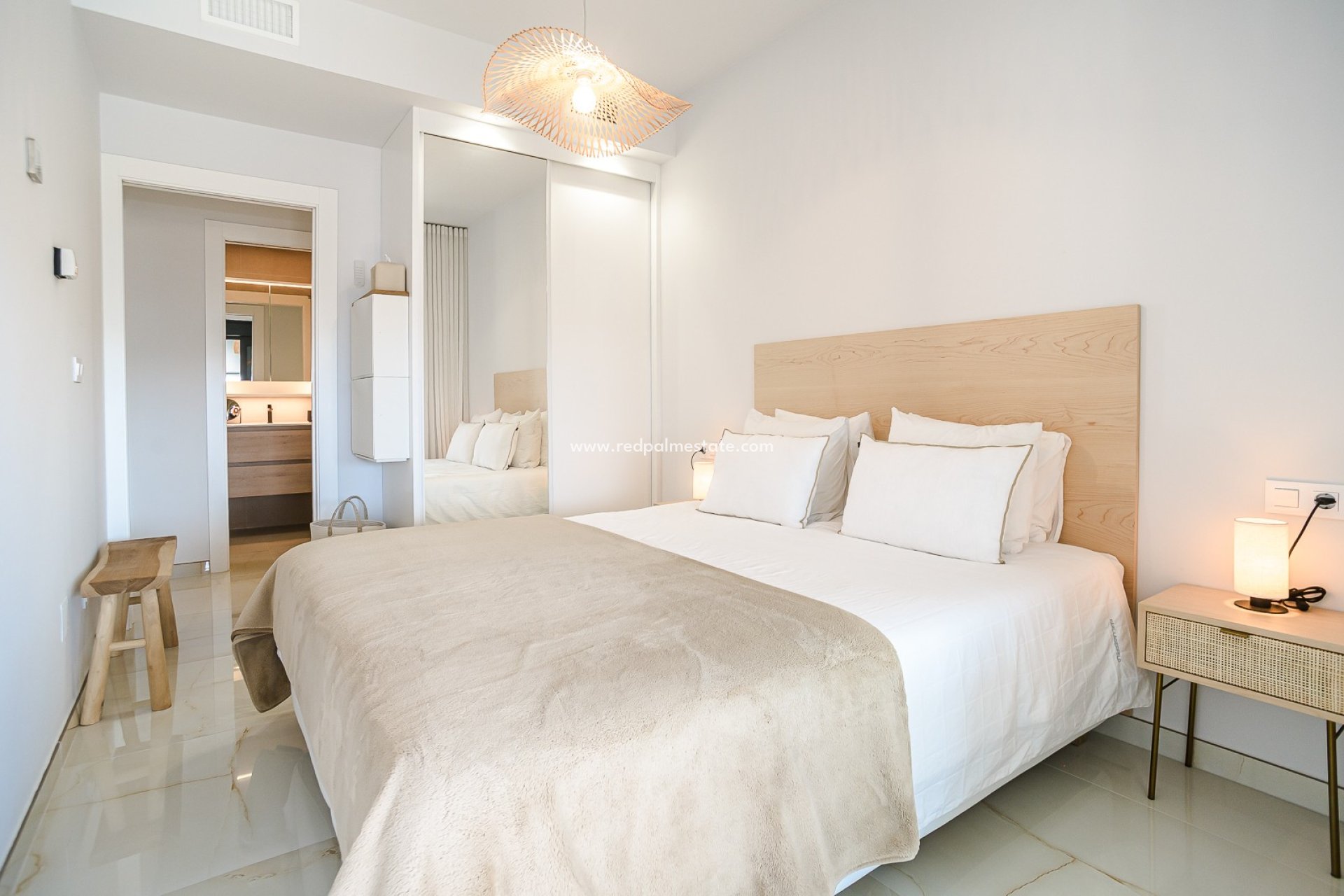 Resale - Apartment -
Orihuela Costa