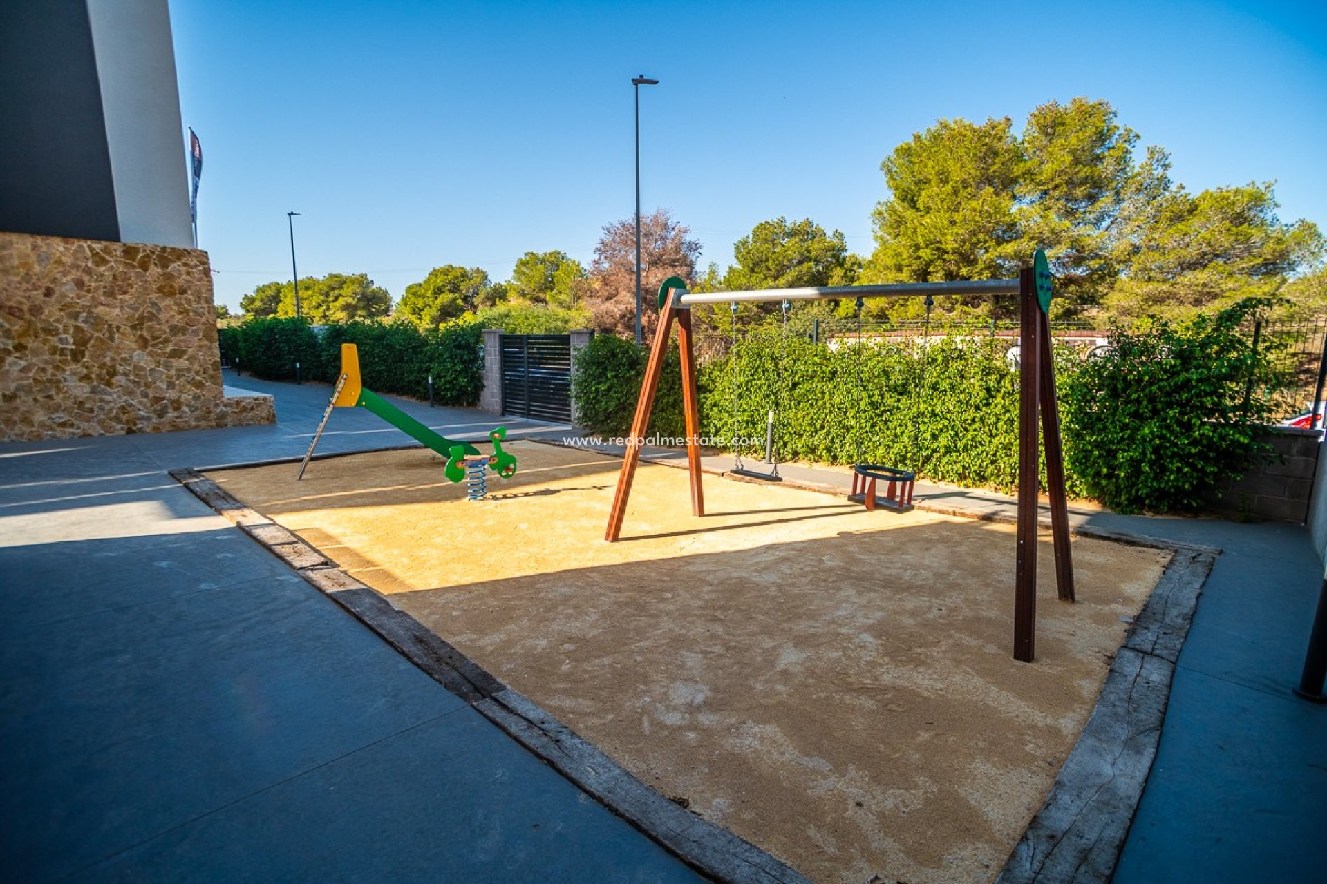 Resale - Apartment -
Orihuela Costa