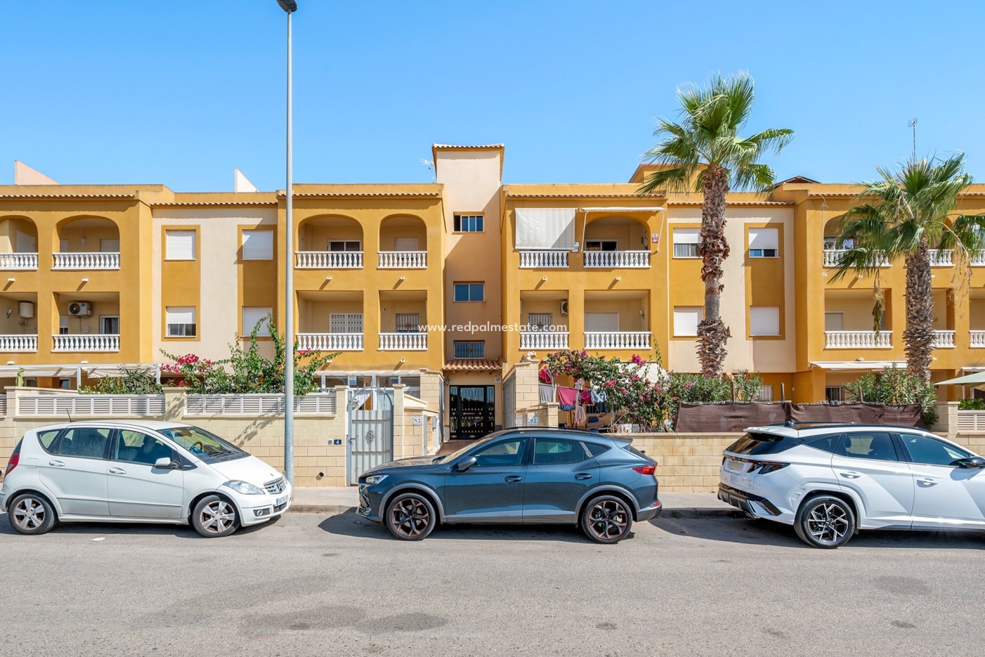 Resale - Apartment -
Orihuela Costa