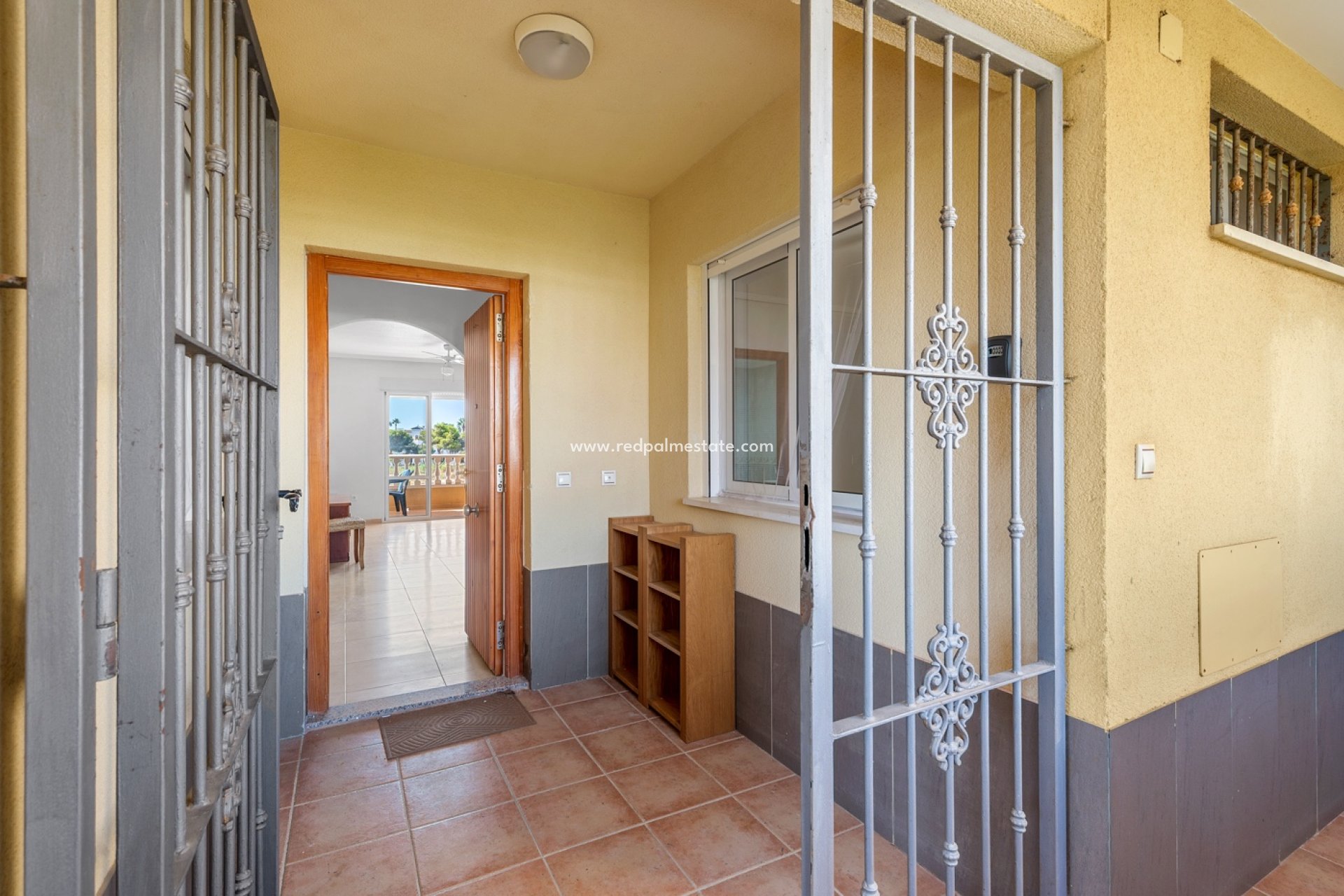 Resale - Apartment -
Orihuela Costa