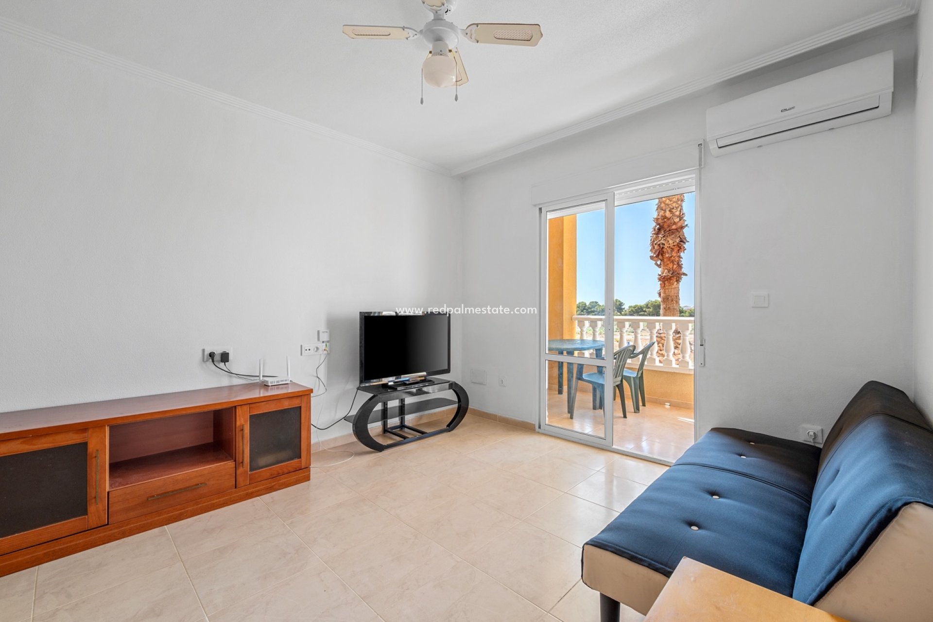 Resale - Apartment -
Orihuela Costa