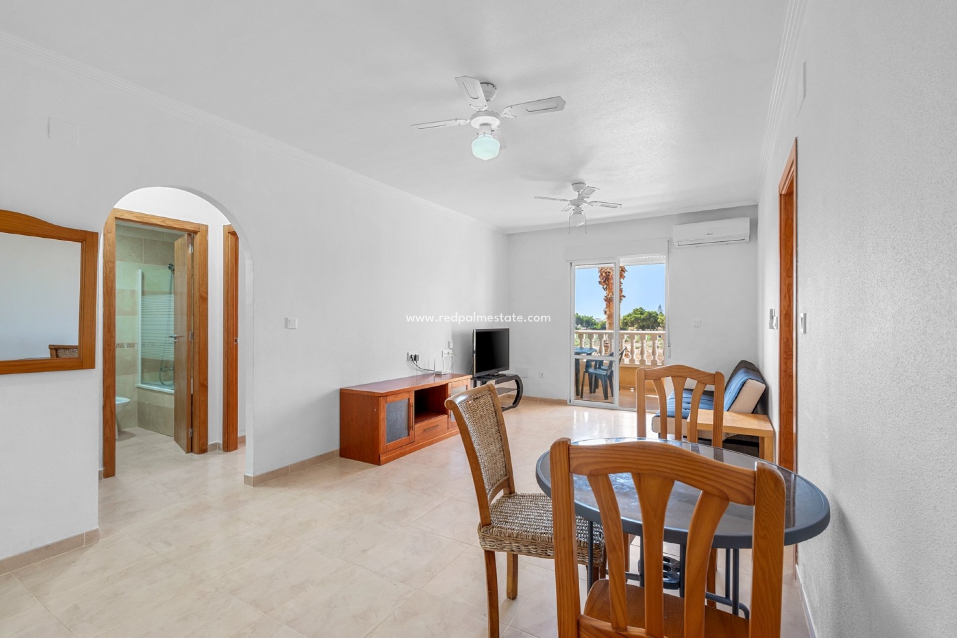 Resale - Apartment -
Orihuela Costa
