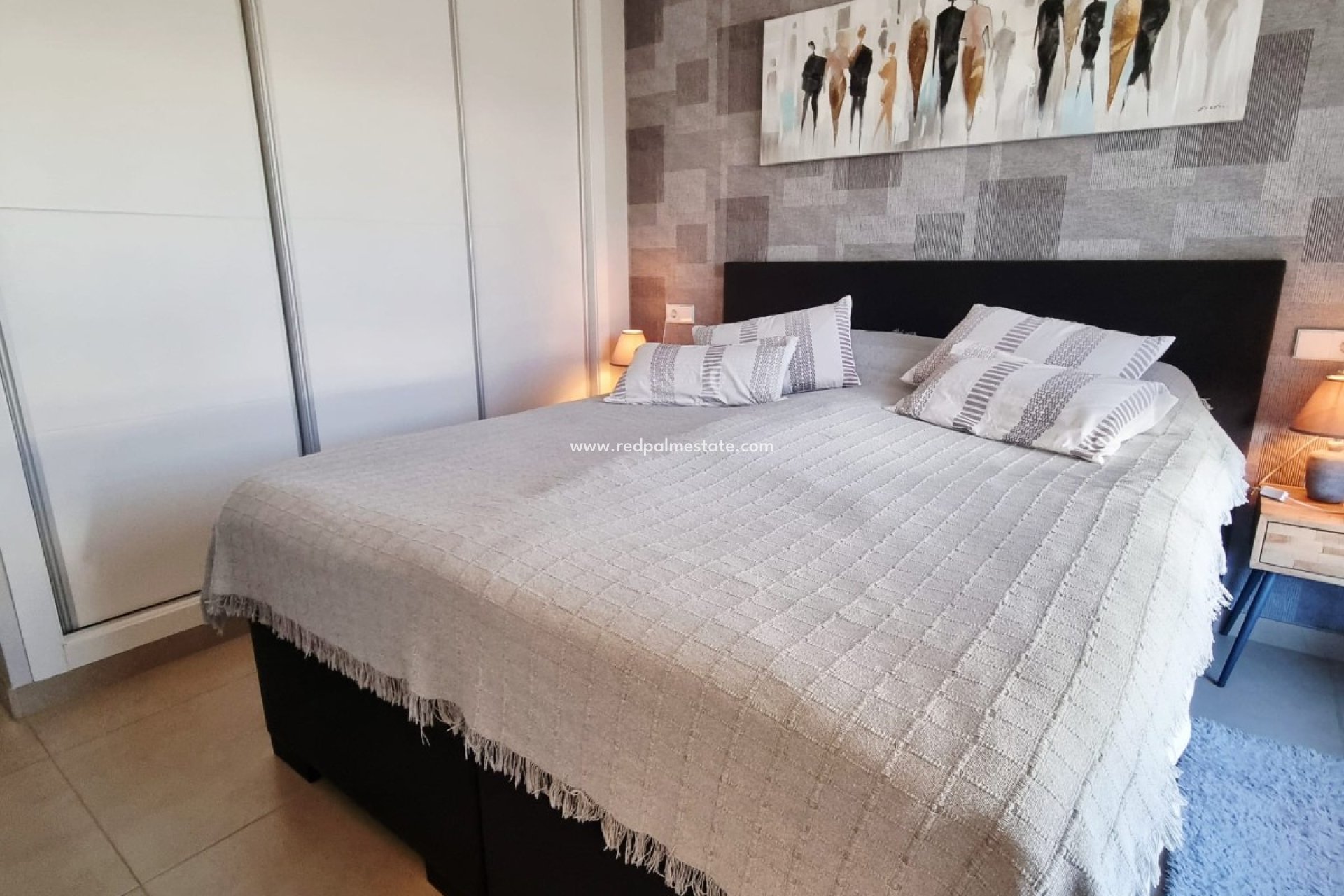 Resale - Apartment -
Orihuela Costa