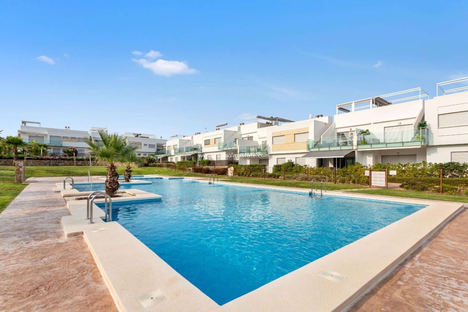 Resale - Apartment -
Orihuela Costa