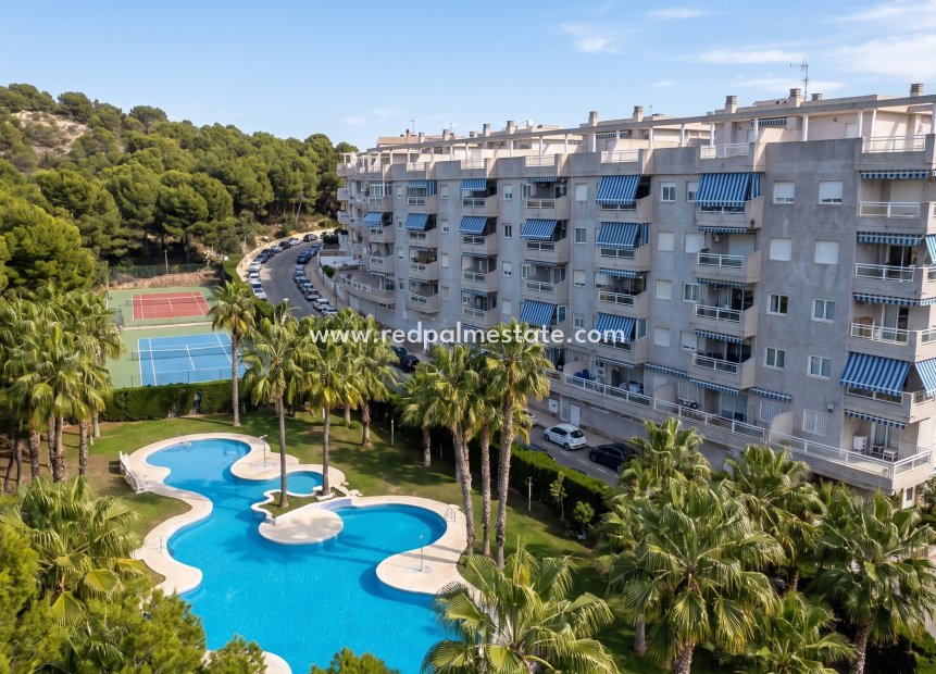 Resale - Apartment -
Orihuela Costa