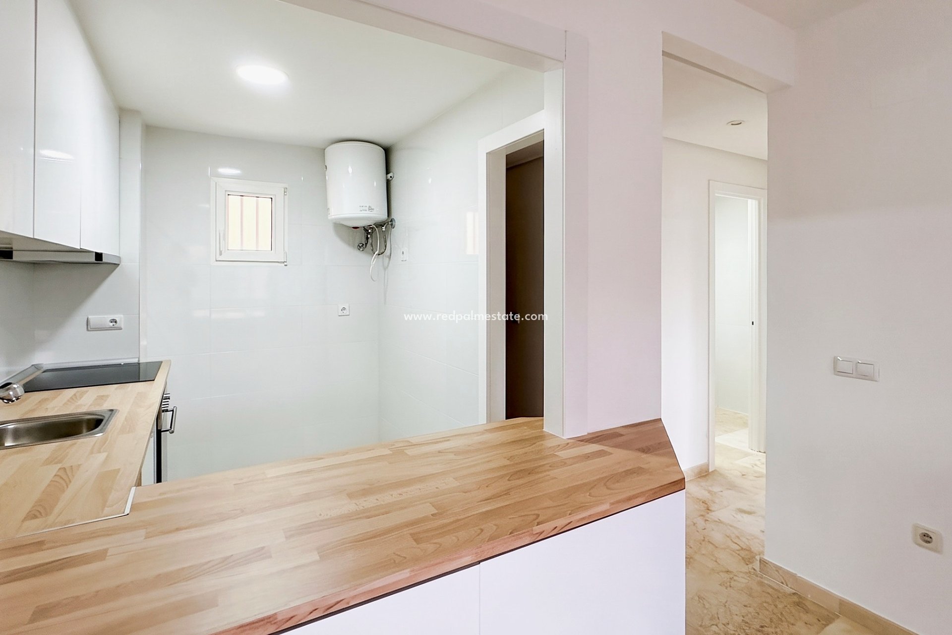 Resale - Apartment -
Orihuela Costa
