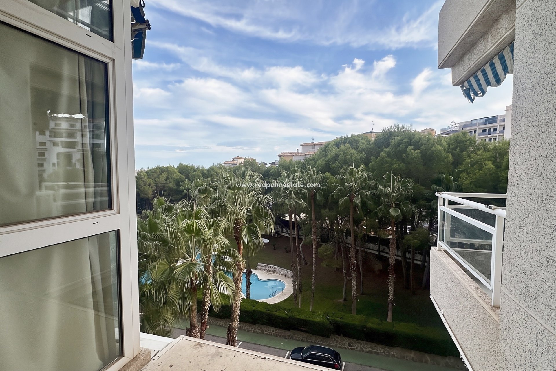 Resale - Apartment -
Orihuela Costa
