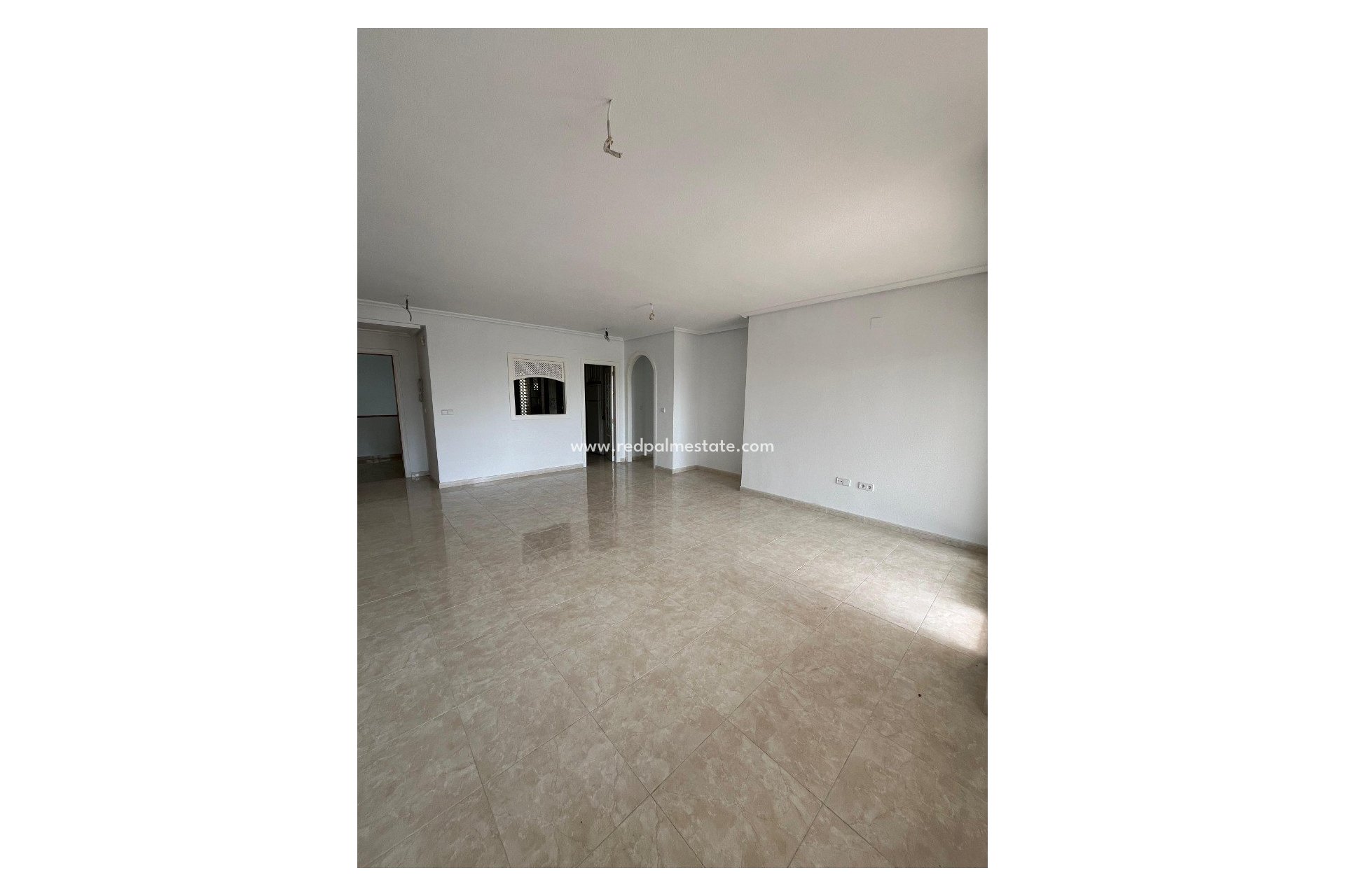 Resale - Apartment -
Orihuela Costa