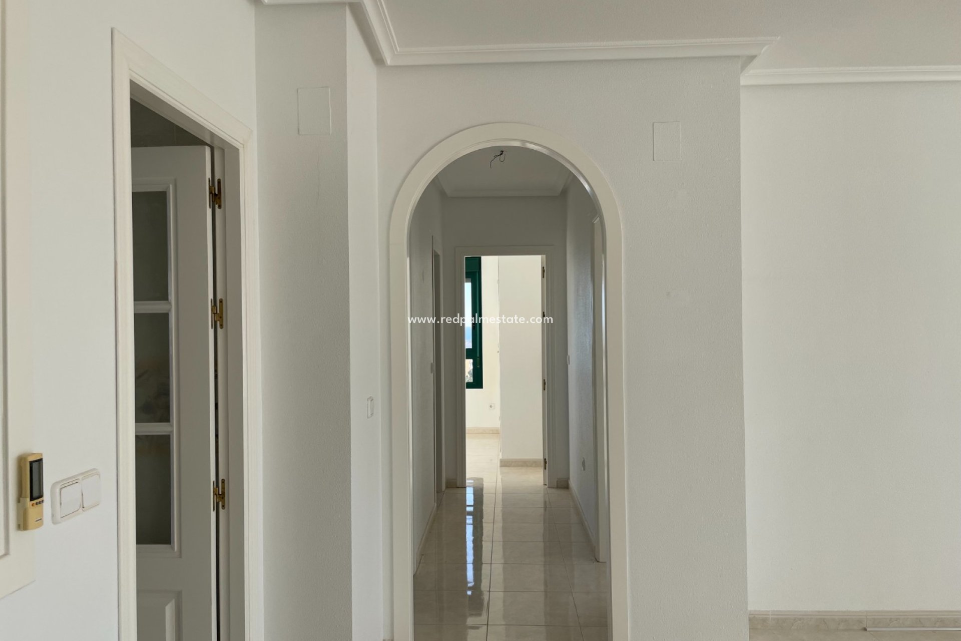Resale - Apartment -
Orihuela Costa