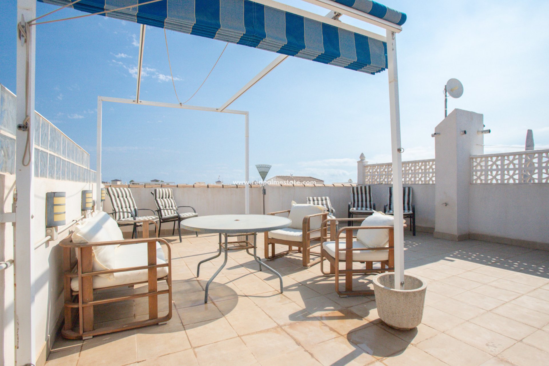 Resale - Apartment -
Orihuela Costa