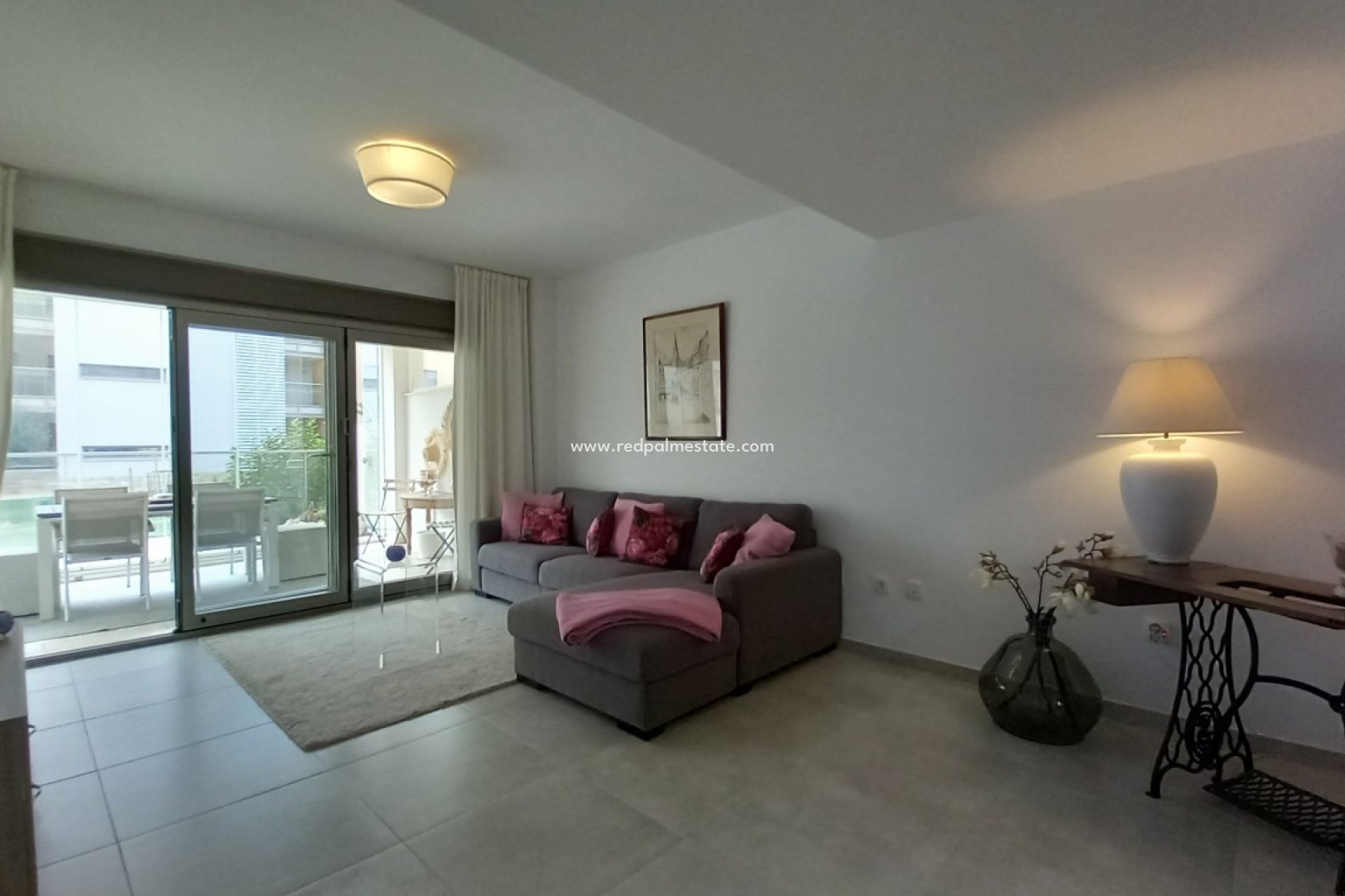 Resale - Apartment -
Orihuela Costa