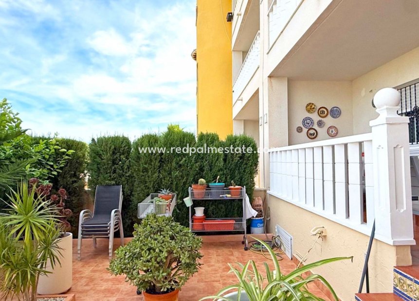 Resale - Apartment -
Orihuela Costa