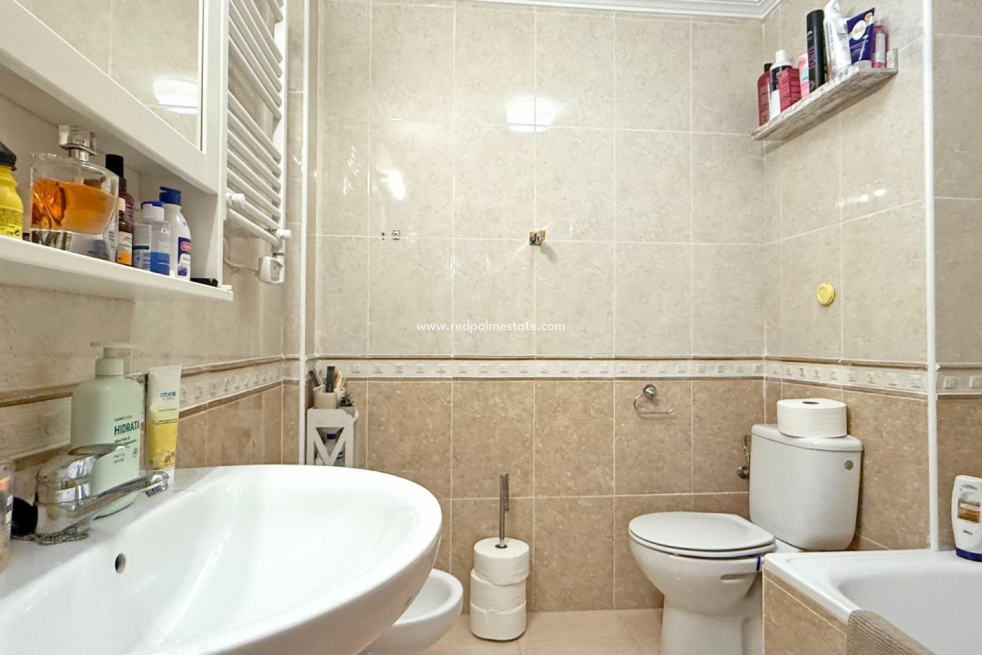 Resale - Apartment -
Orihuela Costa
