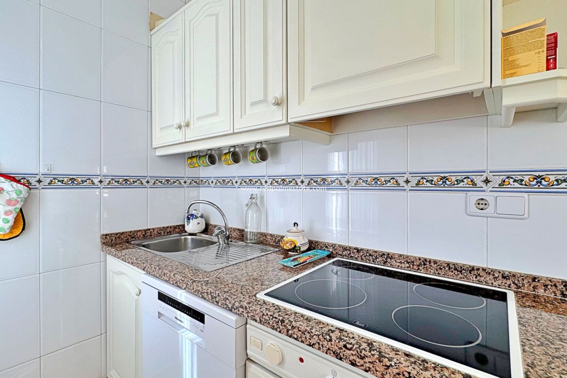 Resale - Apartment -
Orihuela Costa