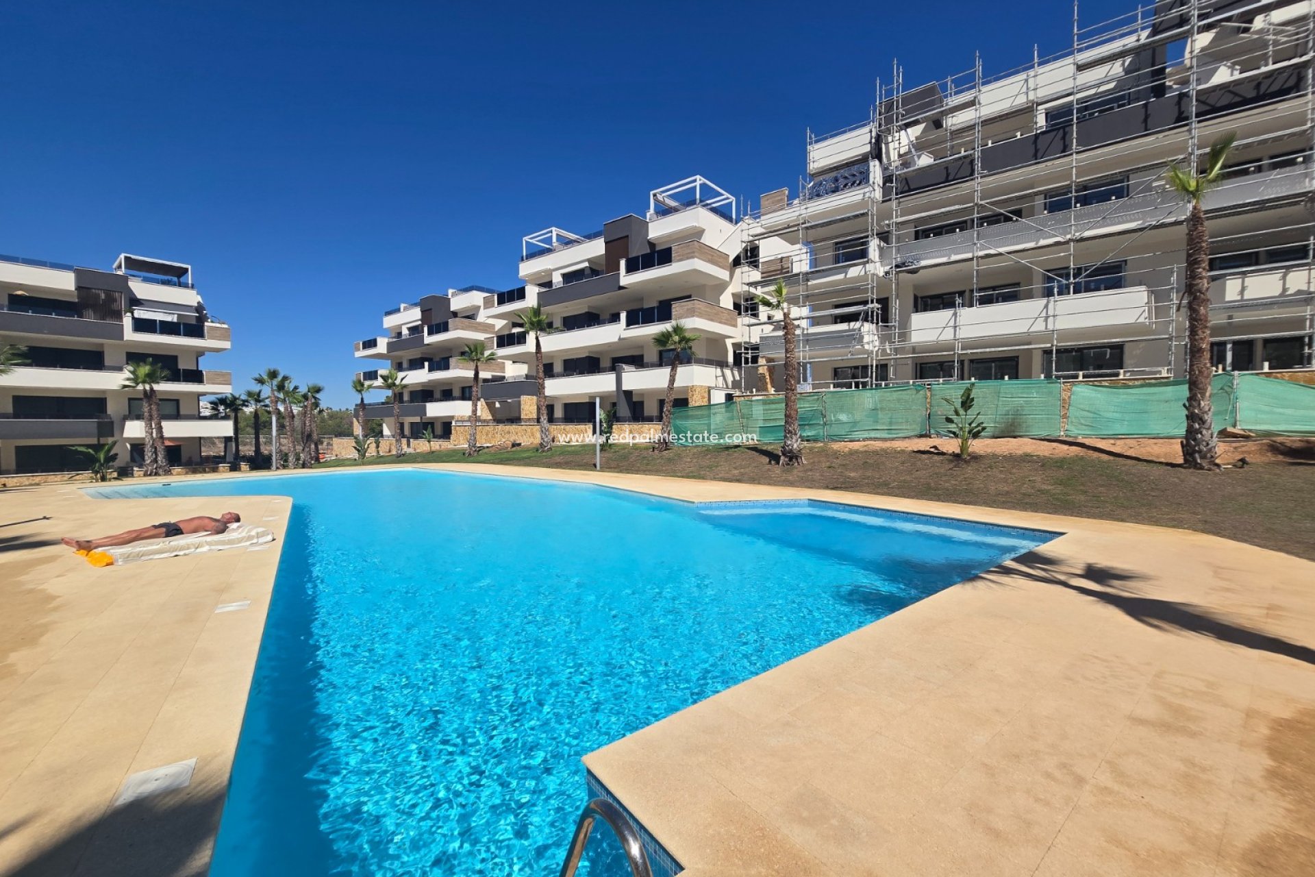 Resale - Apartment -
Orihuela Costa