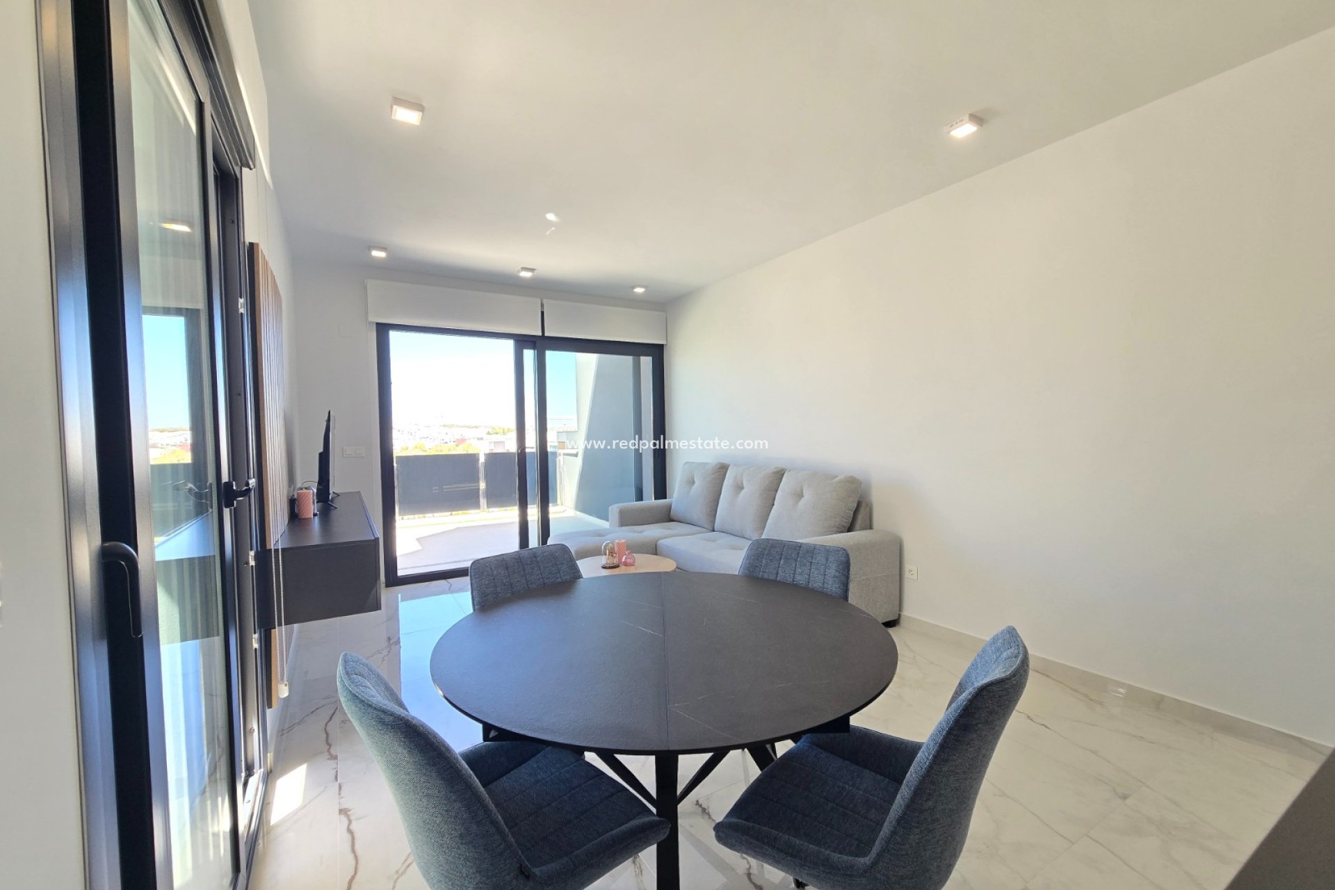 Resale - Apartment -
Orihuela Costa