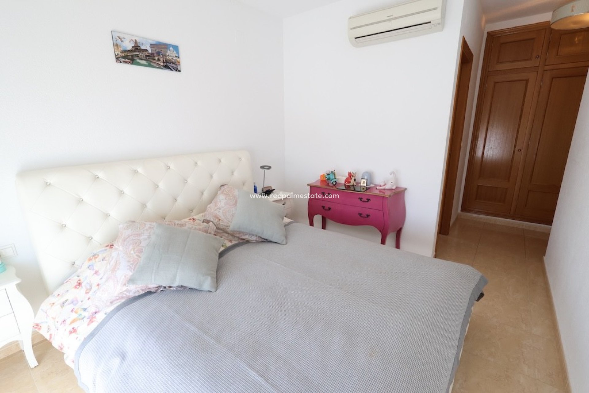 Resale - Apartment -
Orihuela Costa