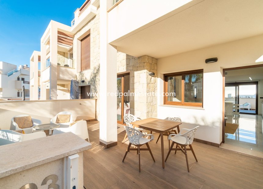 Resale - Apartment -
Orihuela Costa
