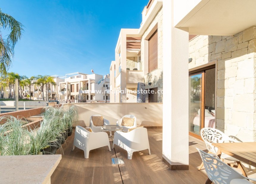 Resale - Apartment -
Orihuela Costa