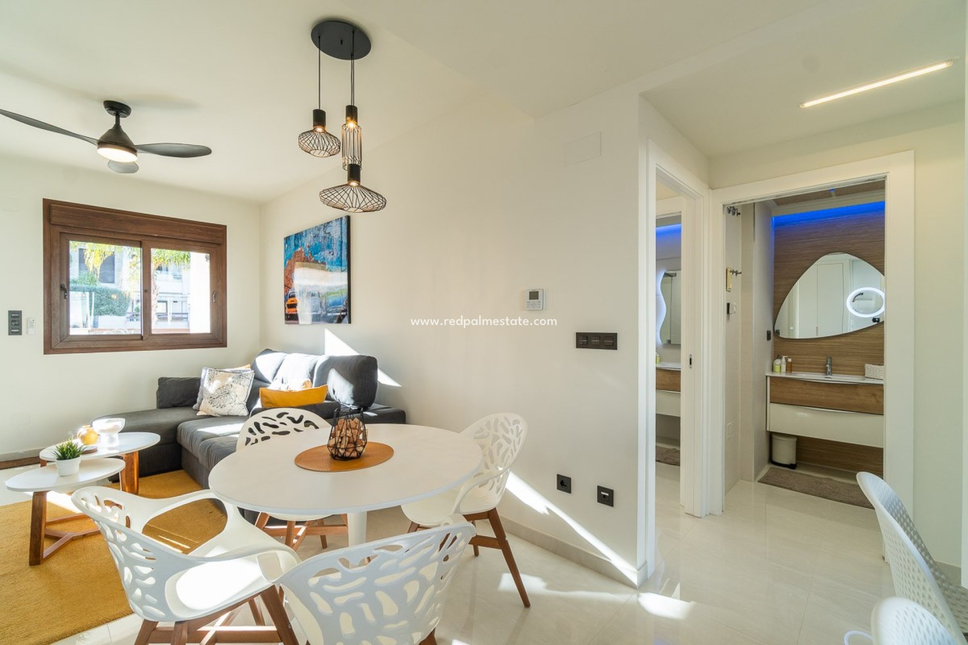 Resale - Apartment -
Orihuela Costa